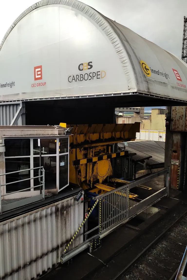 Stacionární vykládací zařízení